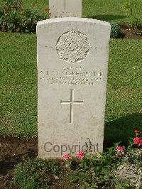 Naples War Cemetery - St. Clere-Smithe, A L